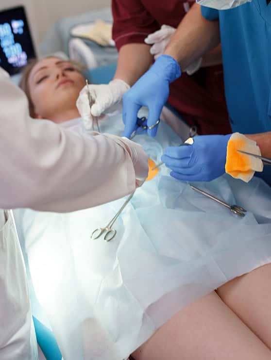 Shtrëngimi vaginal pas lindjes në Shqipëri