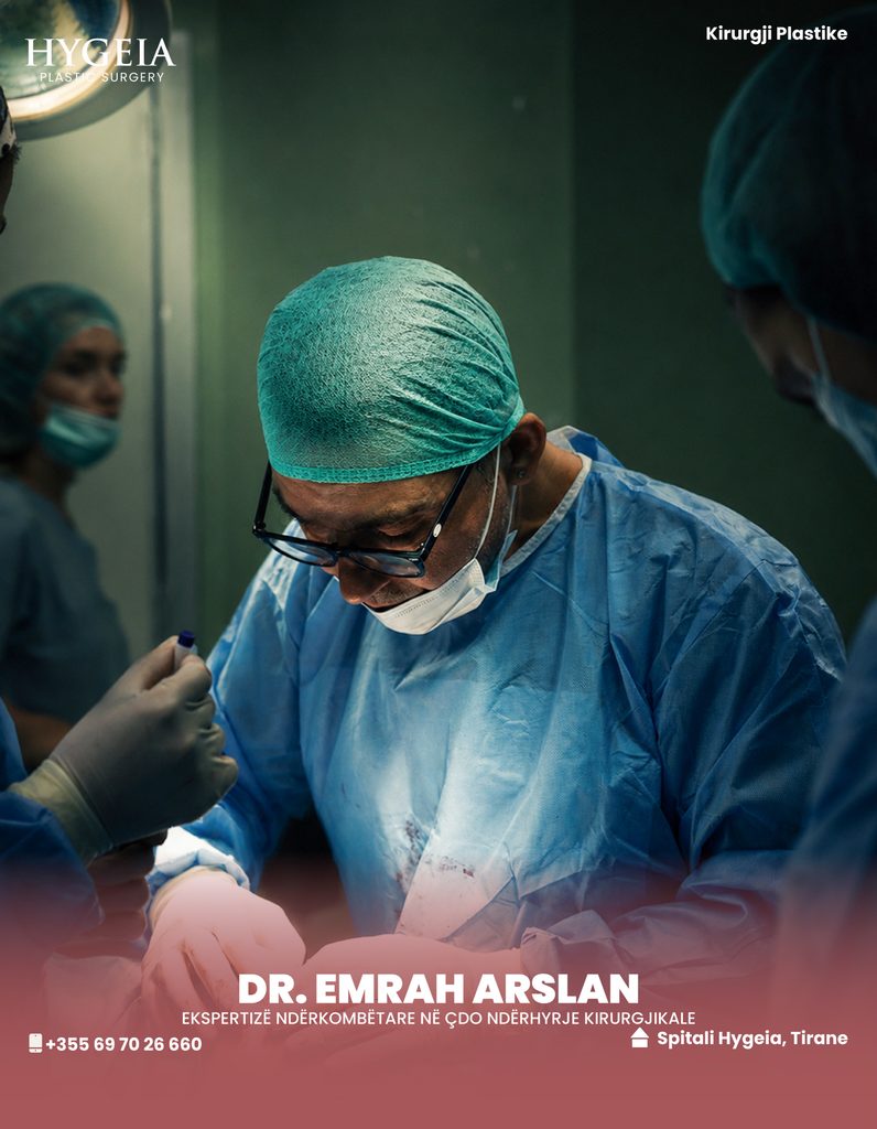 Team di chirurgia plastica che esegue addominoplastica in Albania, chirurghi esperti in chirurgia estetica e medica s.